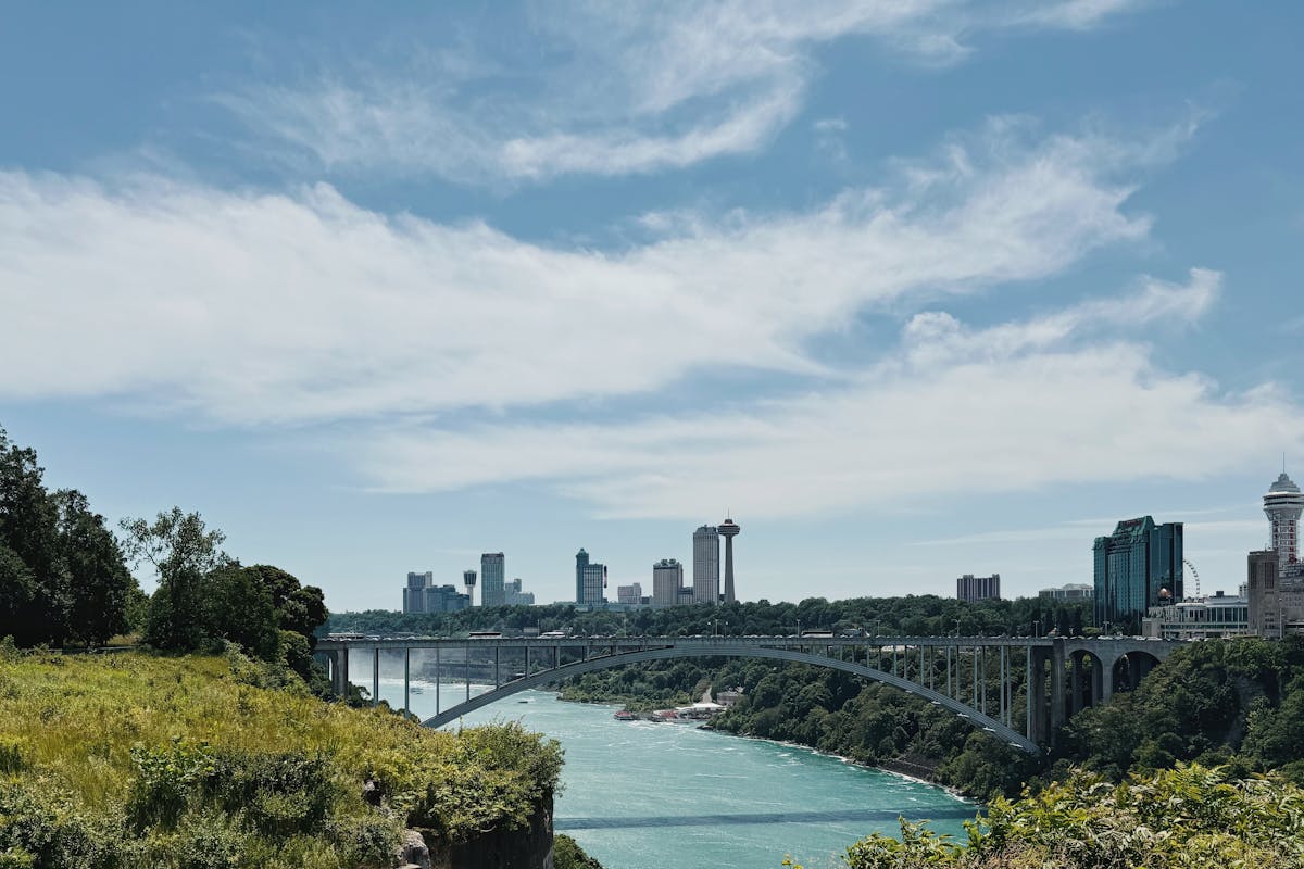 Could Border Troubles Lead to ESTA for Canadian Travellers? | Canadian ...
